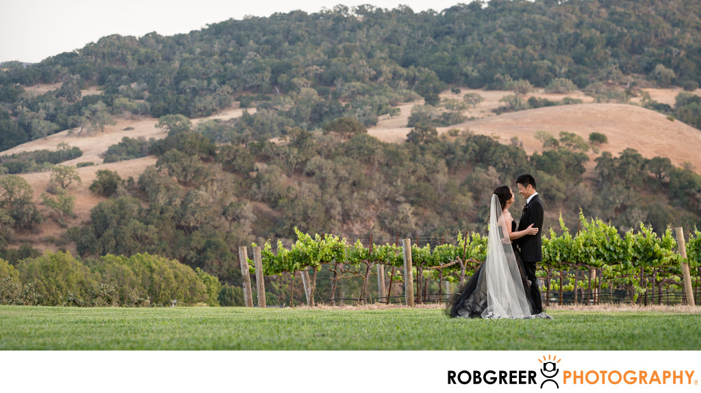 Wedding Couple with Wine Country Hills