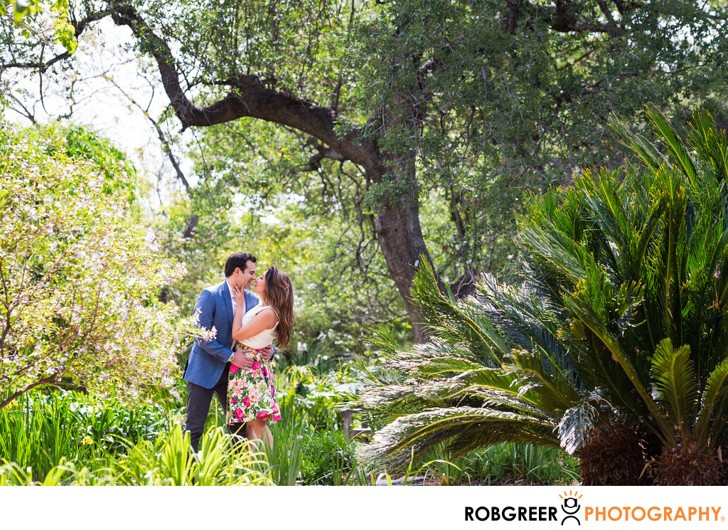 Engagement Photography: Natural Settings
