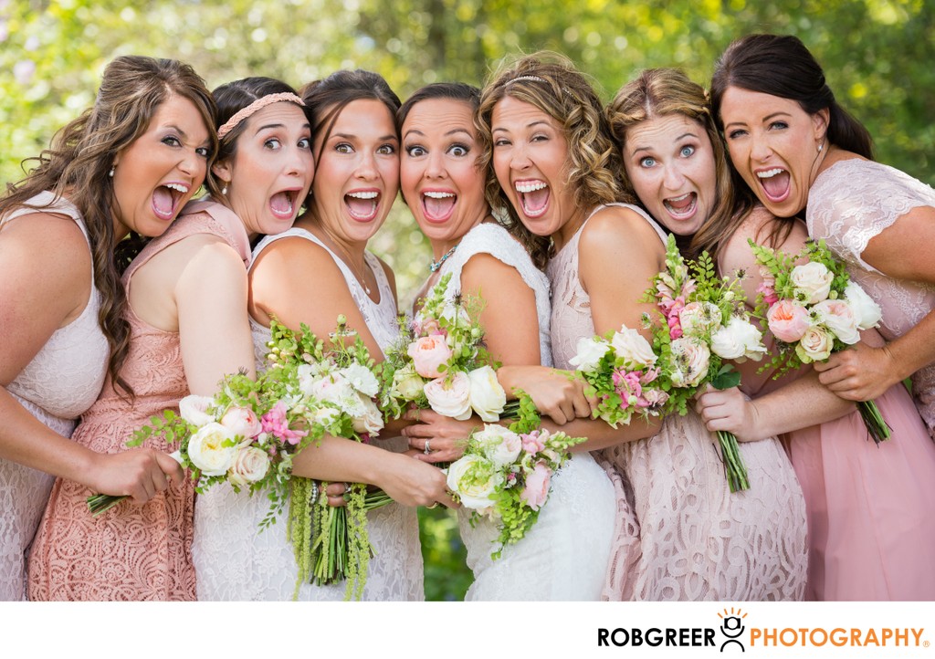 Fun Bride And Bridesmaids Hug Houston Wedding Photography Rob Greer Photography 5149