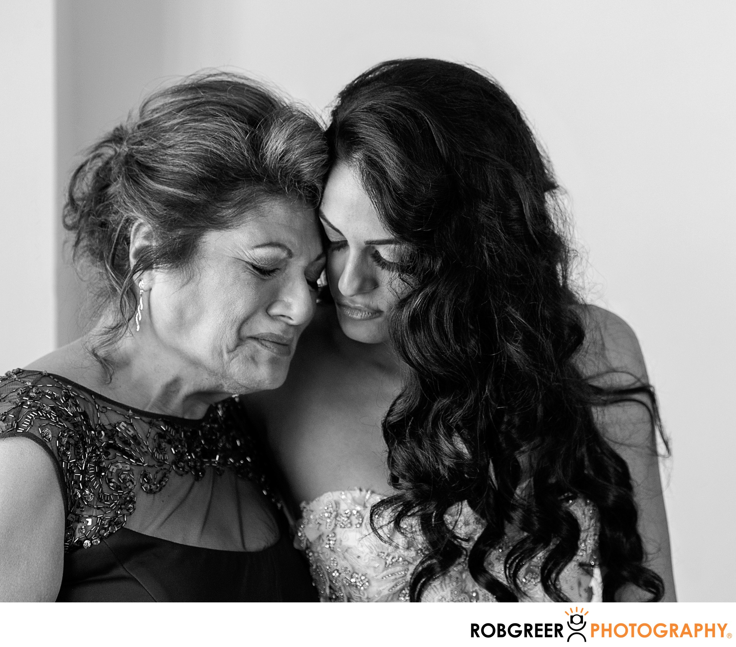 Mother of the Bride Embraces Bride Houston Wedding Photography Rob Greer Photography Mother of the Bride Embraces Bride Houston Wedding Photography Rob Greer Photography