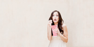 Engagement Pictures: Popcorn Prop