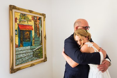Hotel First Look: Father & Bride Hug
